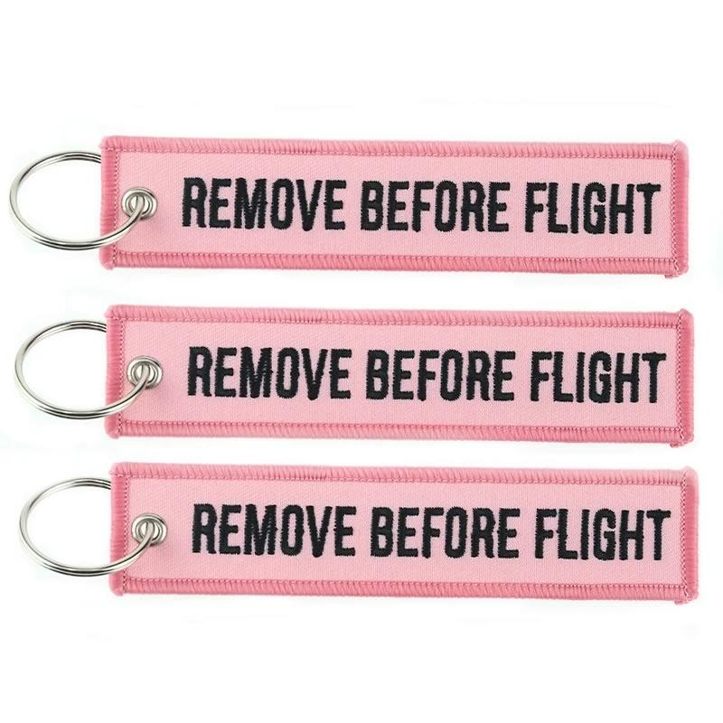Letecká klíčenka - Remove Before Flight Pink